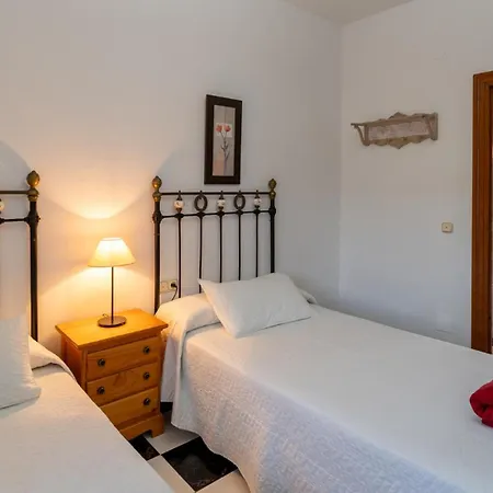 Corvera Casitas Select * Nerja