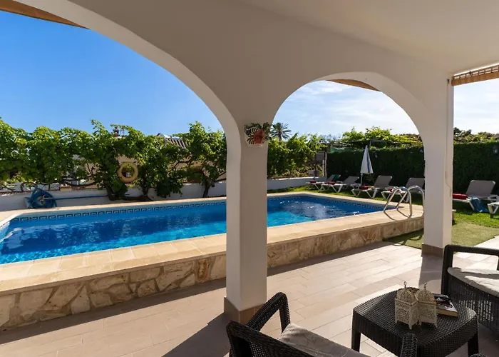 Corvera Casitas Select Вилла Нерха