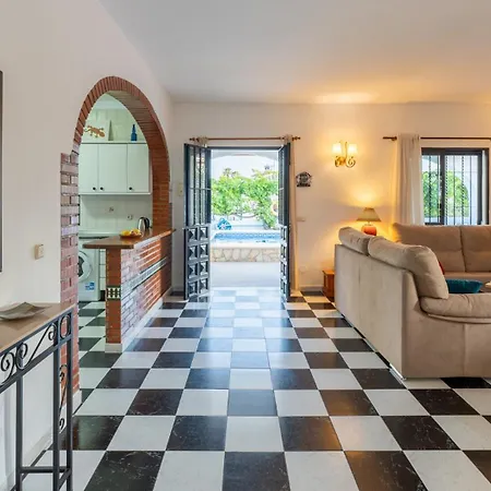 Corvera Casitas Select *